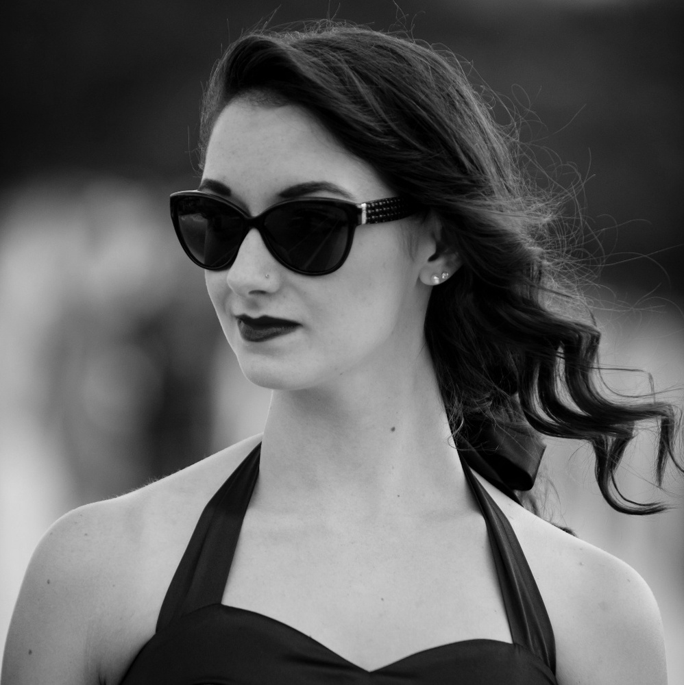 Meet your Posher, Ana